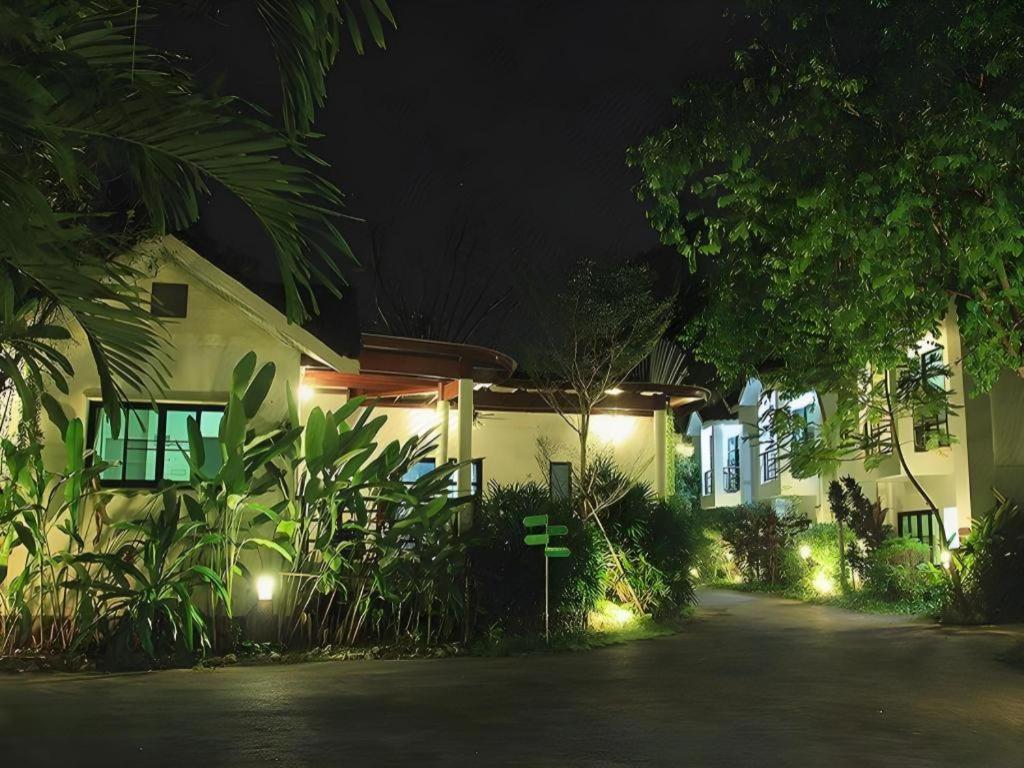Chayada Garden House And Resort Hotel Nakhon Ratchasima Exterior photo