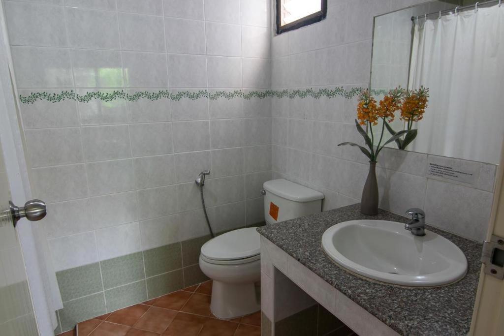 Chayada Garden House And Resort Hotel Nakhon Ratchasima Exterior photo