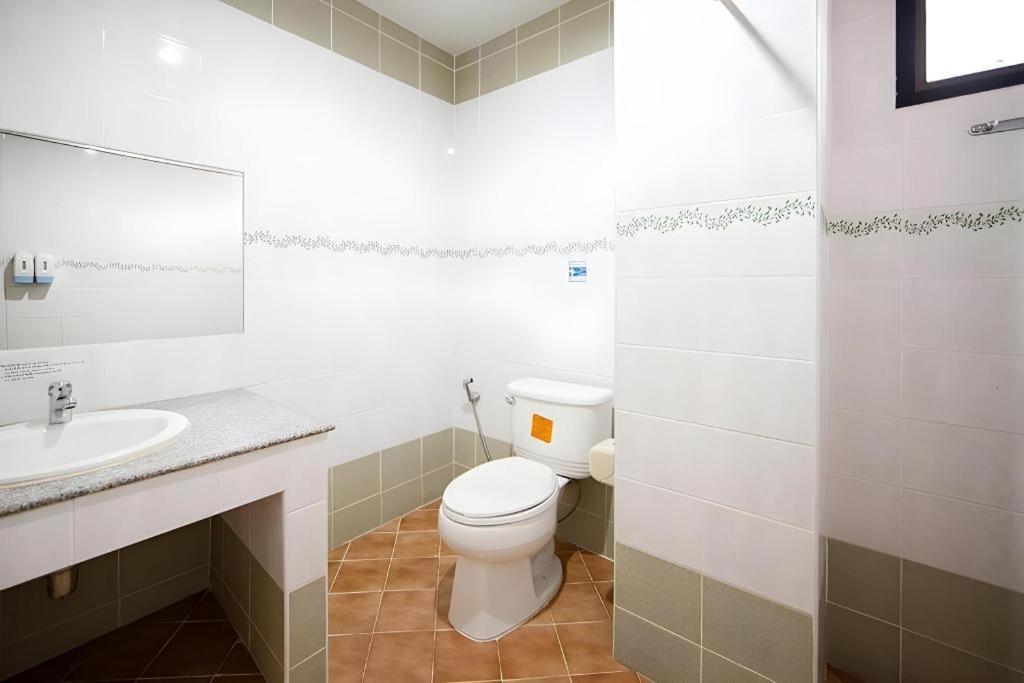 Chayada Garden House And Resort Hotel Nakhon Ratchasima Exterior photo